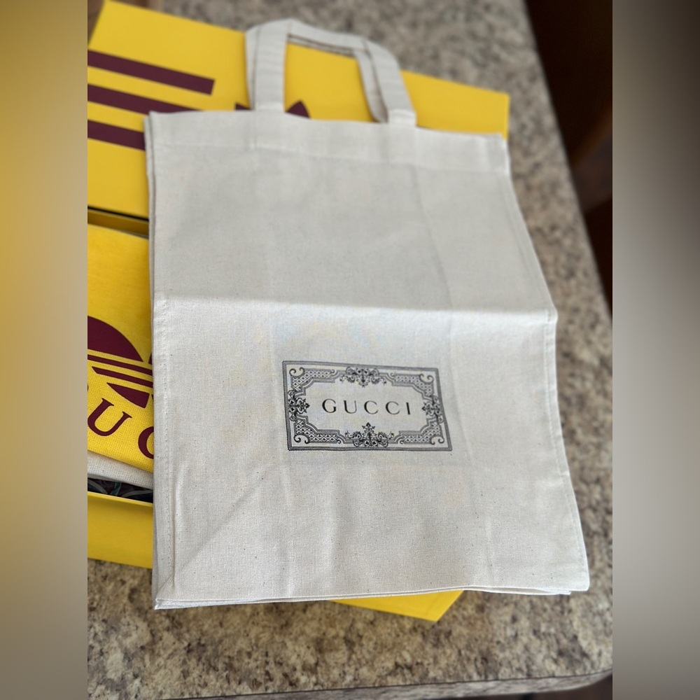 Adidas x Gucci Gazelle Sneakers - Picture 12 of 12